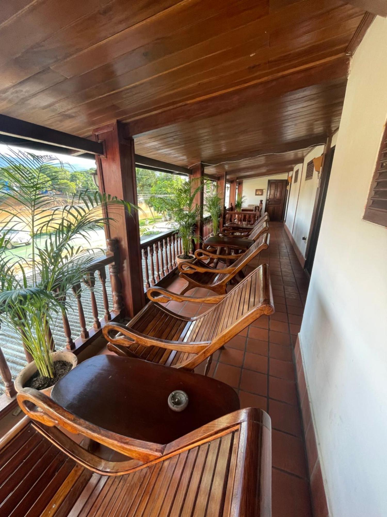 Luang Prabang - Villa Ouis Namkhan Riverside 2 Εξωτερικό φωτογραφία