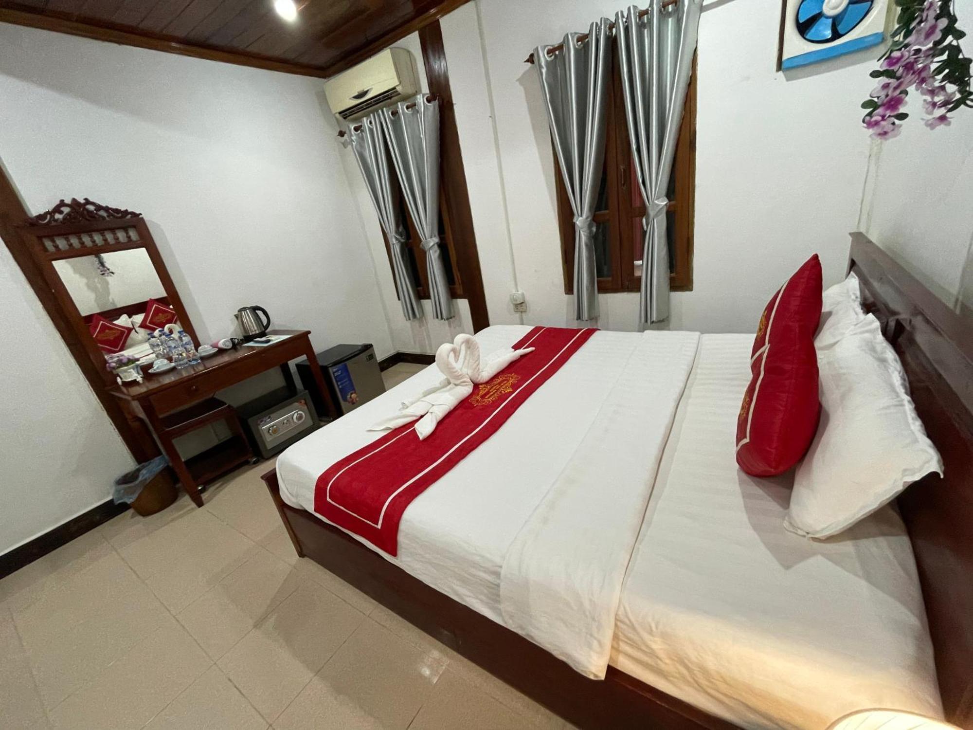 Luang Prabang - Villa Ouis Namkhan Riverside 2 Εξωτερικό φωτογραφία